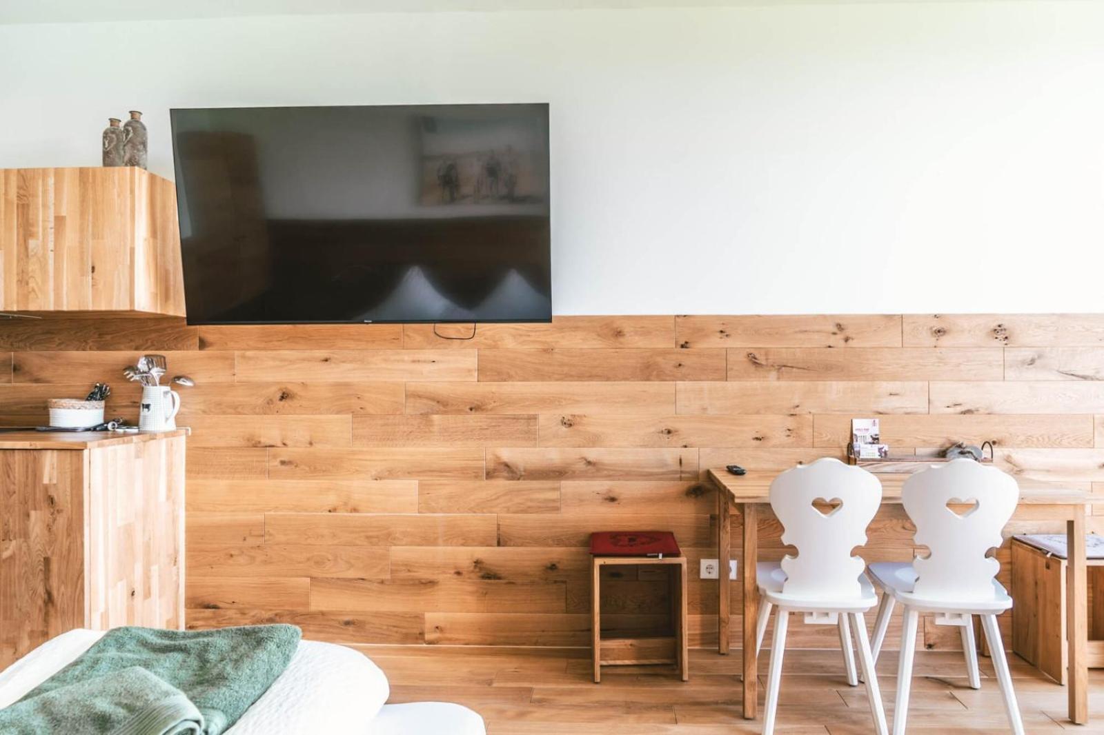 Gut Huegle Erlebnishof & Spa Ravensburg Luaran gambar